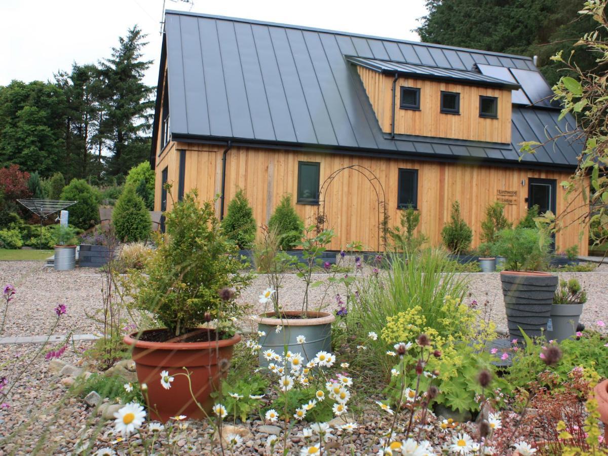 Larchwood Lodge Ellon Exteriör bild